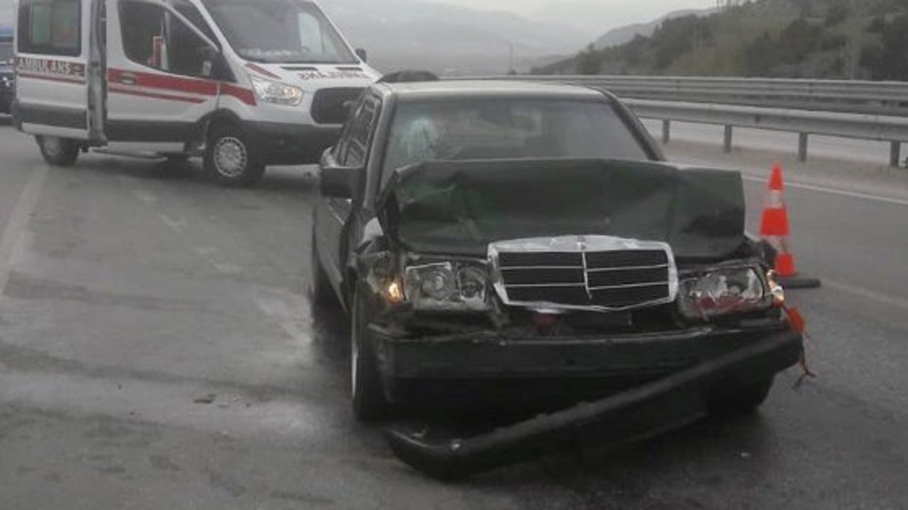 Kargı'da trafik kazası: 3 yaralı