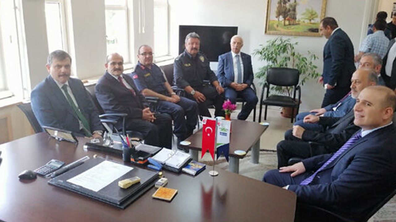 Vali Çiftçi'den Kargı Belediyesi'ne ziyaret