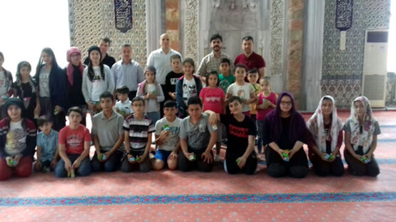 Kaymakam Taş, Yaz Kur’an Kurslarını gezdi