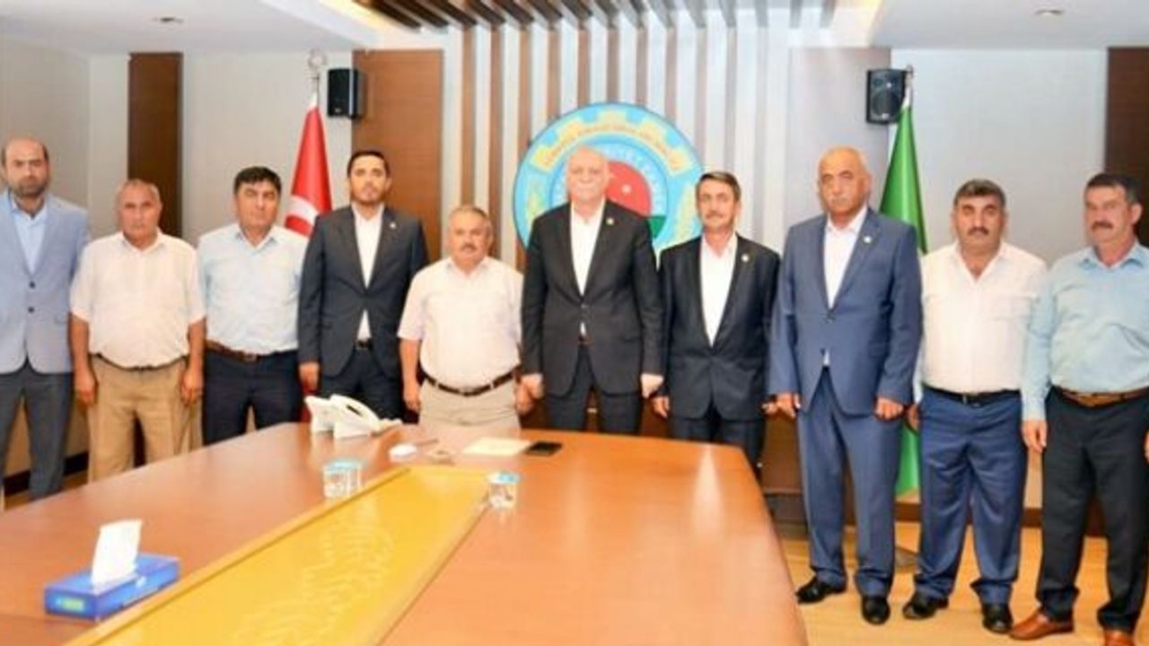 Tokmak, Bayraktar’a hayırlı olsun ziyaretine katıldı