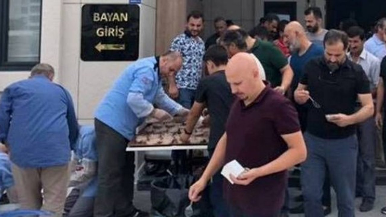 Çorum Özel Hastane’si Aşure Dağıttı