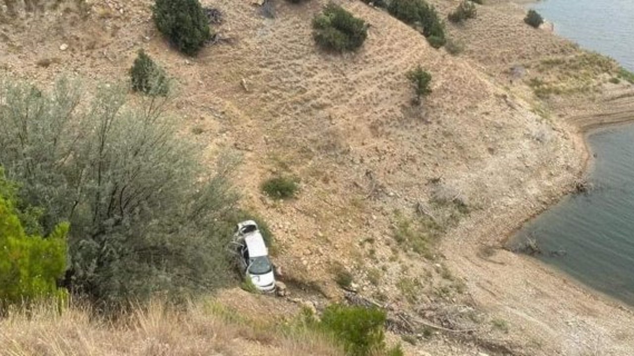 Kargı’da feci kaza: Köy muhtarı ölümden döndü!