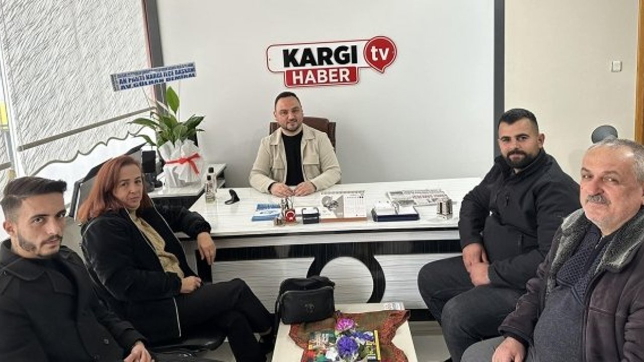 AK Parti İlçe Yönetiminden Gazeteciler Günü ziyareti