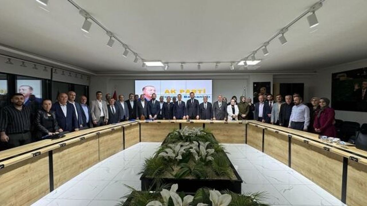 AK Parti’de istişare toplantısı: Kargı İlçe Başkanı Demiral'da katıldı