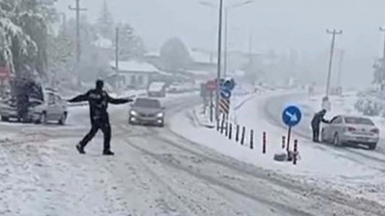 Kırkdilim kar yağışı nedeniyle ulaşıma kapatıldı