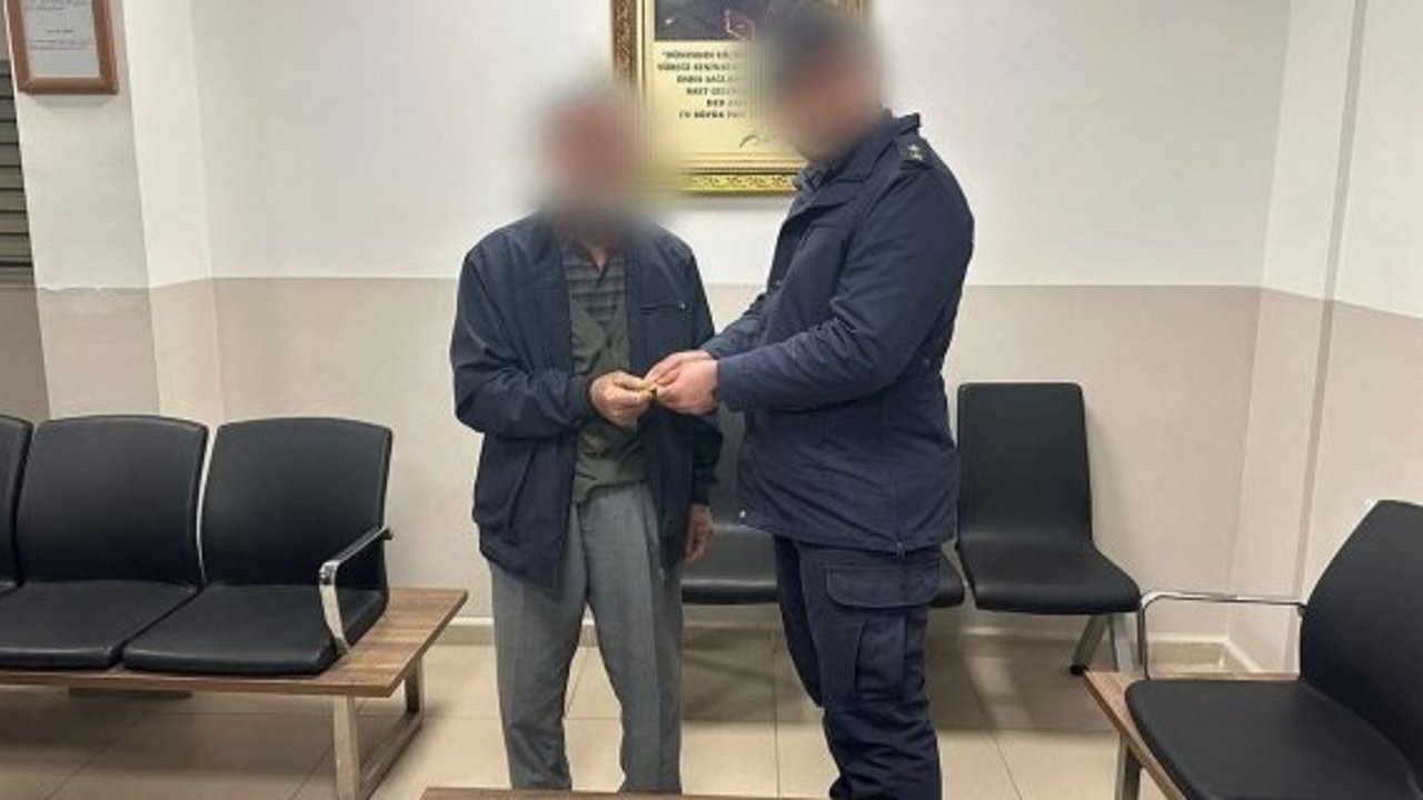 Sahte jandarmalar gerçek jandarmadan kaçamadı: Kargı'da yakalandılar