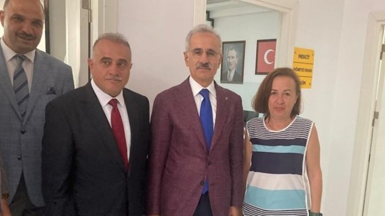 Kargı’nın “Ölüm Kavşağı” ve yarım kalan duble yol sorunu Bakan Uraloğlu’na iletildi!