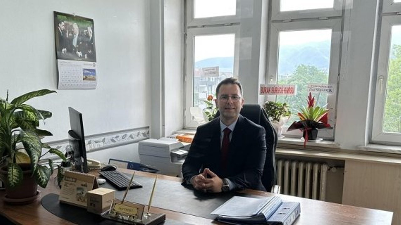 Sacit Erikçi, Kargı İlçe Milli Eğitim Şube Müdürü olarak göreve başladı