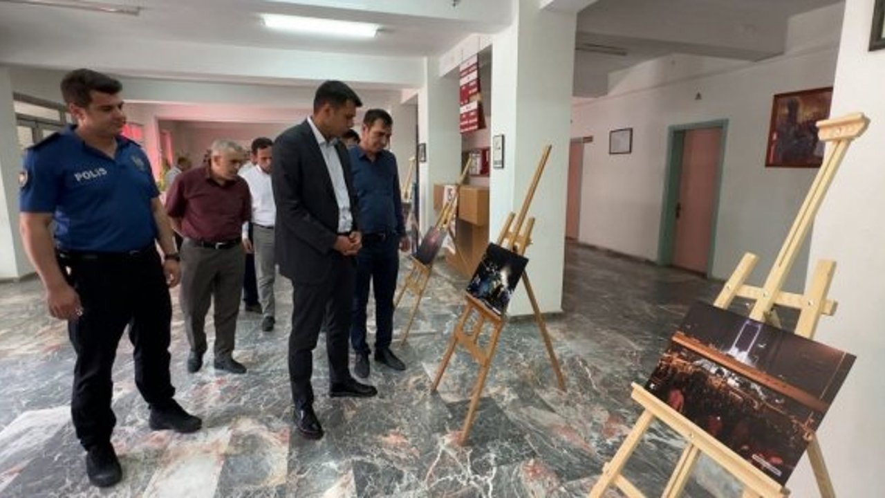 15 Temmuz'un unutturulmayan yüzü: Kargı’daki sergi duygusal anlara sahne oldu