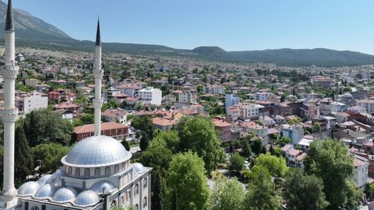Emir Danişmend’den Osmanlı’ya uzanan egemenlik hikâyesi…Kargı’nın tarihi yolculuğu
