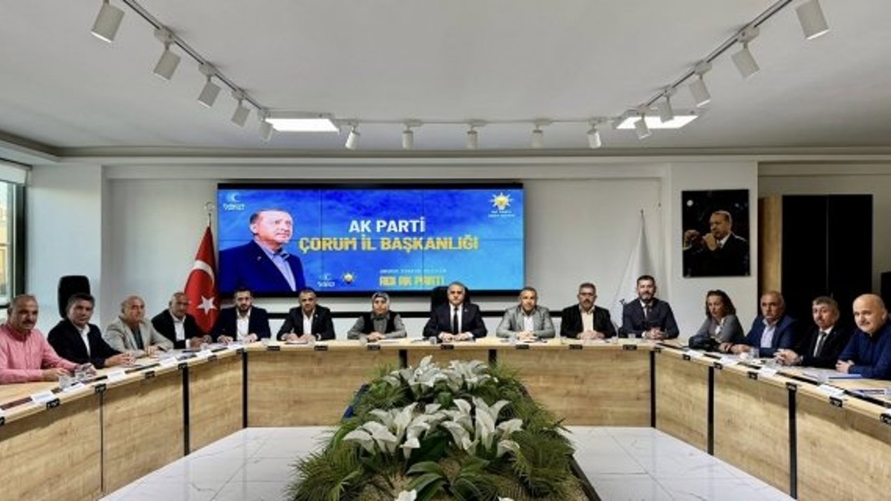 İlçe başkanlarından istişare toplantısı: Gülhan Demiral da katıldı