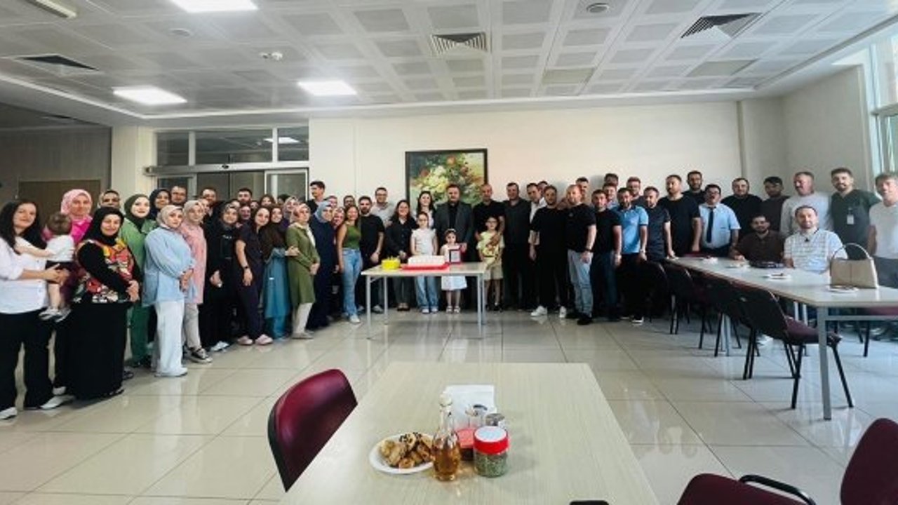 Kargı Devlet Hastanesi Başhekimi görevinden ayrıldı: Personelden duygusal veda