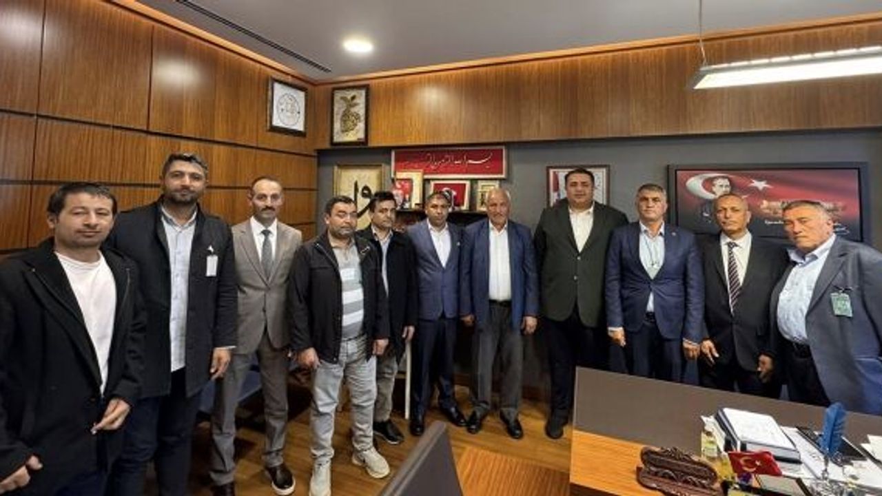 Milletvekili Oğuzhan Kaya, hemşehrilerini Gazi Meclis’te ağırladı