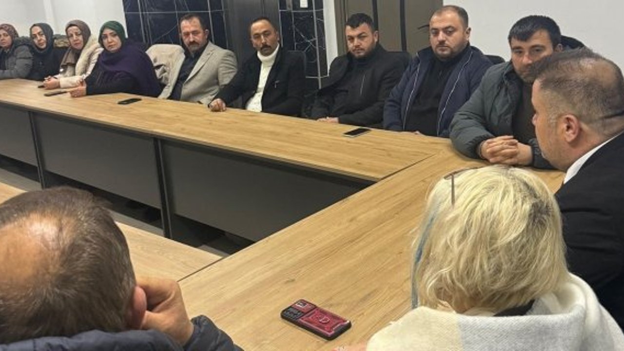 Anahtar Parti Çorum İl Teşkilatı toplandı: Kargı İlçe Başkanı da katıldı