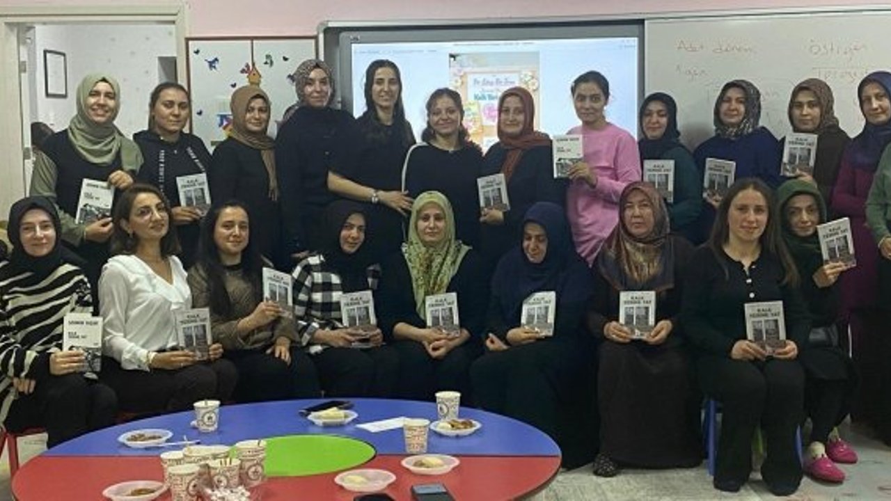 Kadın veliler kitapla buluştu, dayanışma büyüdü