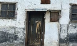 Kargı'da 60 yaşındaki kadın evinde ölü bulundu