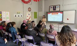 “Güvenli Adımlar” Projesi kapsamında velilere eğitim verildi