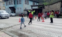 Kargı’da öğrencilere “Trafik Dedektifleri” eğitimi verildi