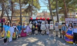 Kargı'da bu kostümler geri dönüşüm malzemeleri ile tasarlandı