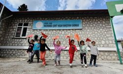 Minik kalpler origami ile gökyüzüne kanat açtı