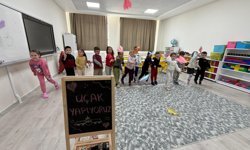 Kargı’da öğrenciler origamiyle uçak yaptı