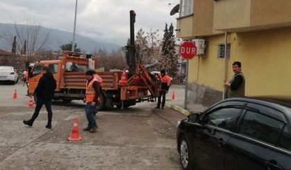 Çalınan tabelaların yerine yenileri dikildi