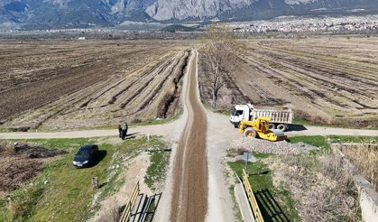 Çayır Mevkii ile Yivlik yolu baştan sona yenilendi