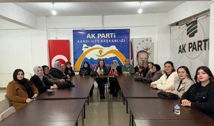 AK Parti Kargı Kadın Kolları yeni binasında ilk toplantısını yaptı