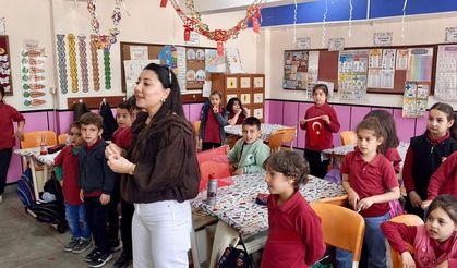 Yunus Emre İlkokulu öğrencileri kültürleri eTwinning ile tanıyor