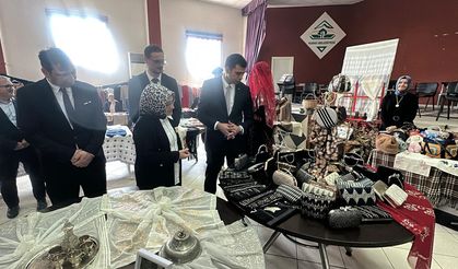 Kargı'da el emeği eserler görücüye çıktı
