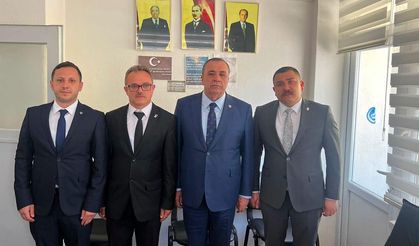 MHP'den Ülkü Ocakları'na ziyaret