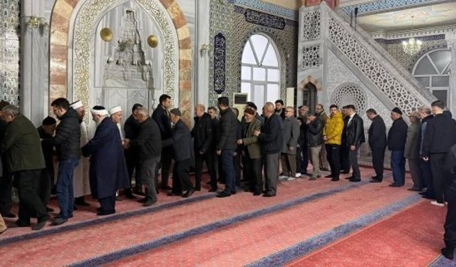 Kargı’da bayram namazı sonrası birlik ve beraberlik mesajı