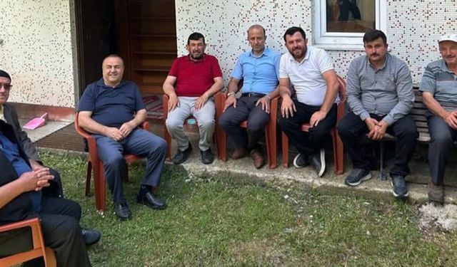 AK Parti Teşkilatı yağmur dualarına katıldı