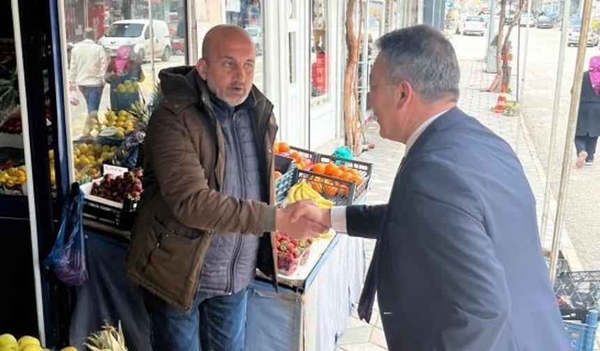 CHP, Kargı'da esnafla bayramlaştı