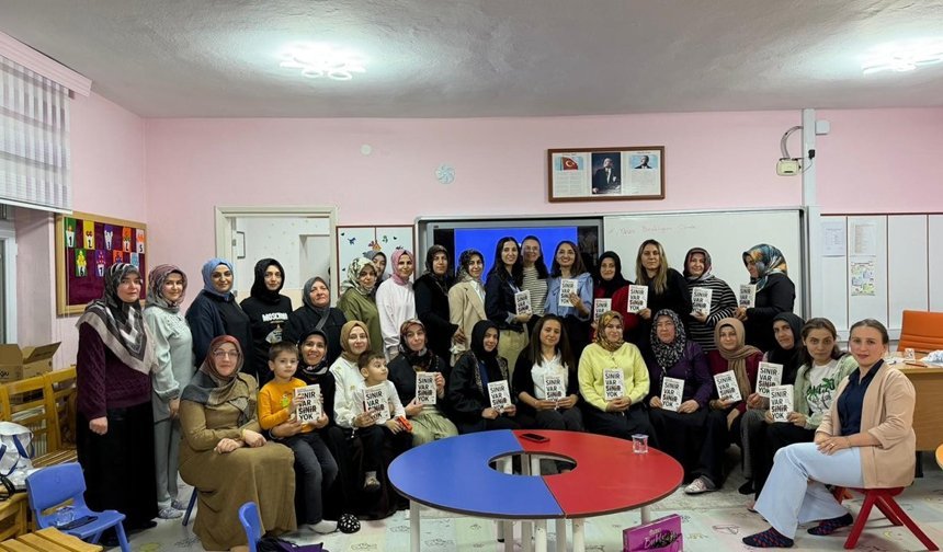 Akkise’de “Bir tema bir kitap” projesine yoğun ilgi