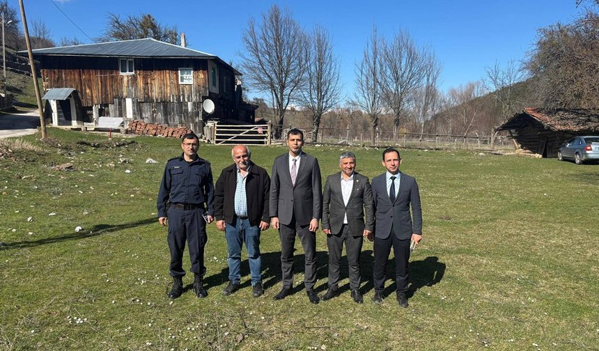 Kaymakam Oğuzhan Akman köy halkı ile buluştu