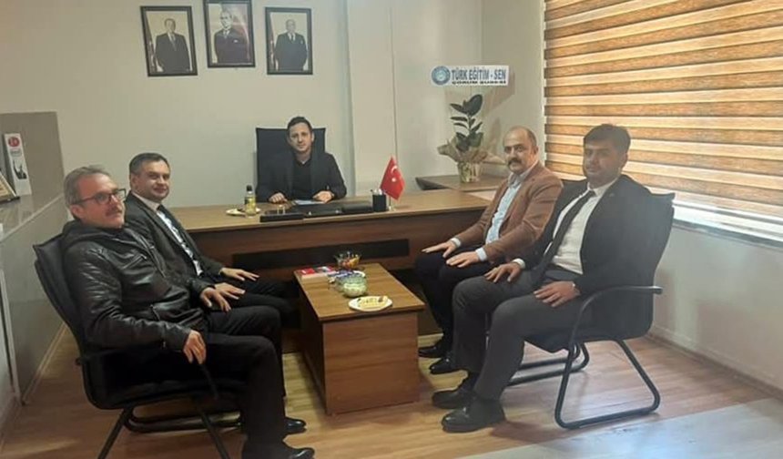 Türk Eğitim-Sen’den MHP İlçe Başkanı Çağlar’a hayırlı olsun ziyareti