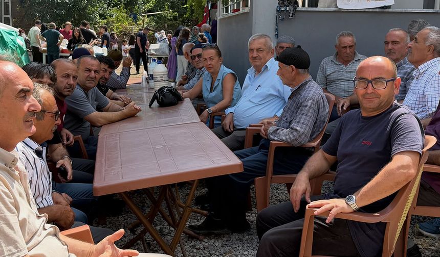 AK Parti İlçe Başkanı Demiral köy programlarına katıldı