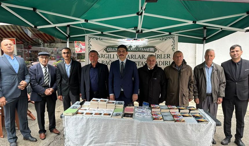 Kargı Panayırı’nda  yazar ve şairler standı