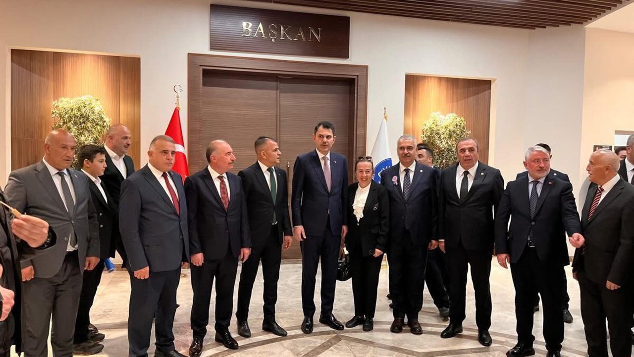 16C55Aa8 0Aac 4Dbb 94A4 27F6B8F305B1