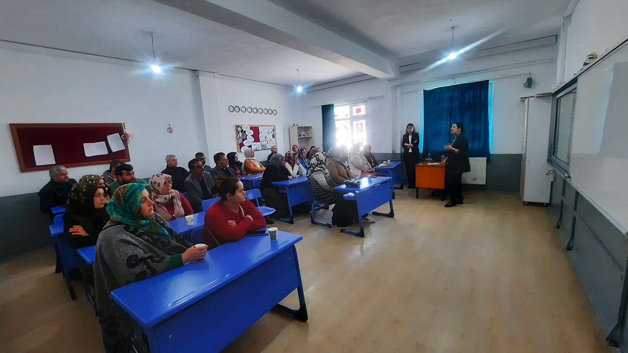 671720226 1369698551858502 605431966841904242 N