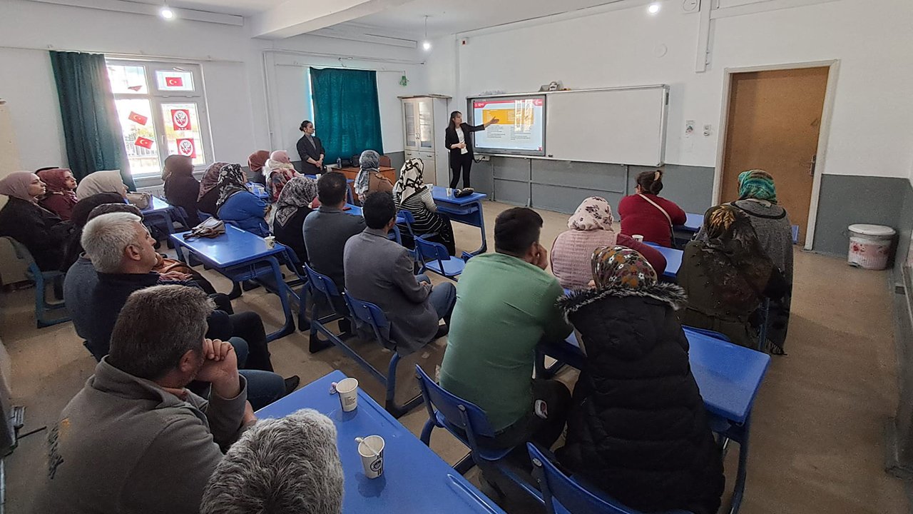 673223064 1369698588525165 6378307064447258938 N