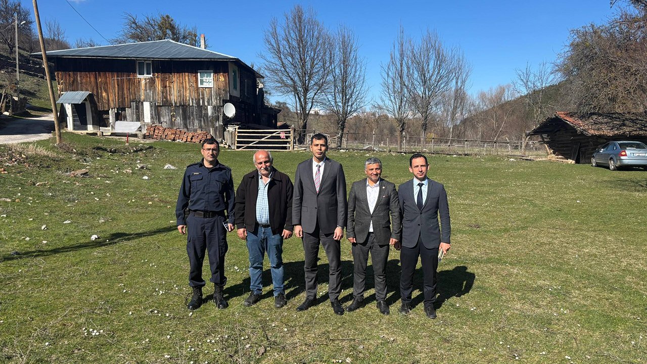 Kaymakam Oğuzhan Akman köy halkı ile buluştu