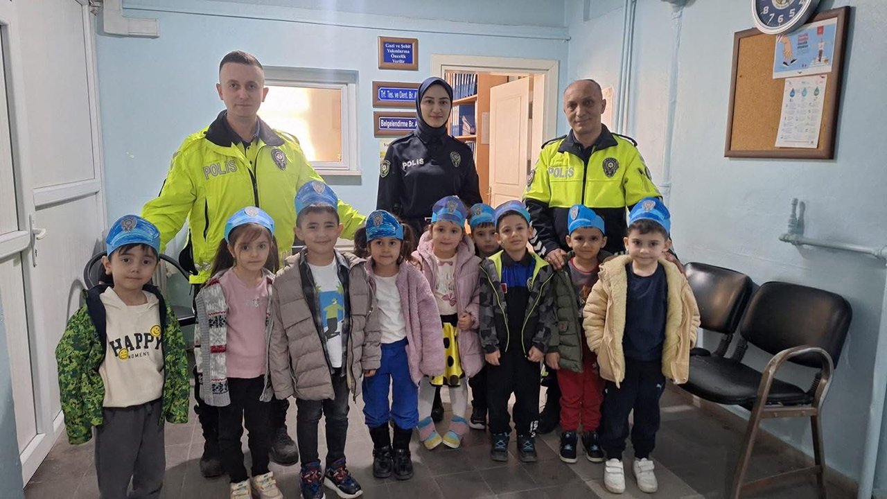 Kargıpolisziyaret (1)