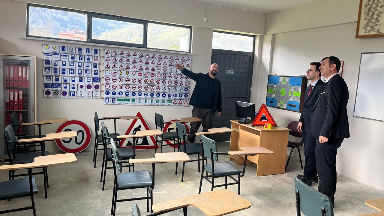 Kargısurucukursu (2)