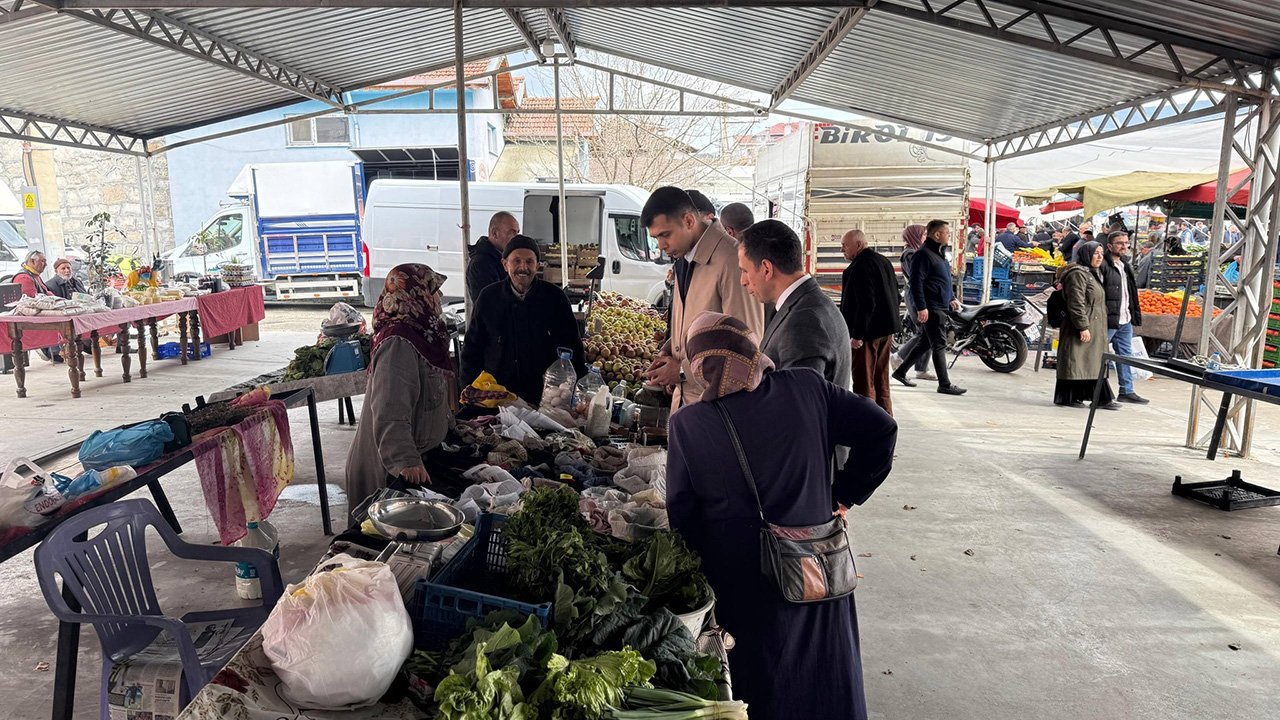 Kaymakampazarziyareti (2)