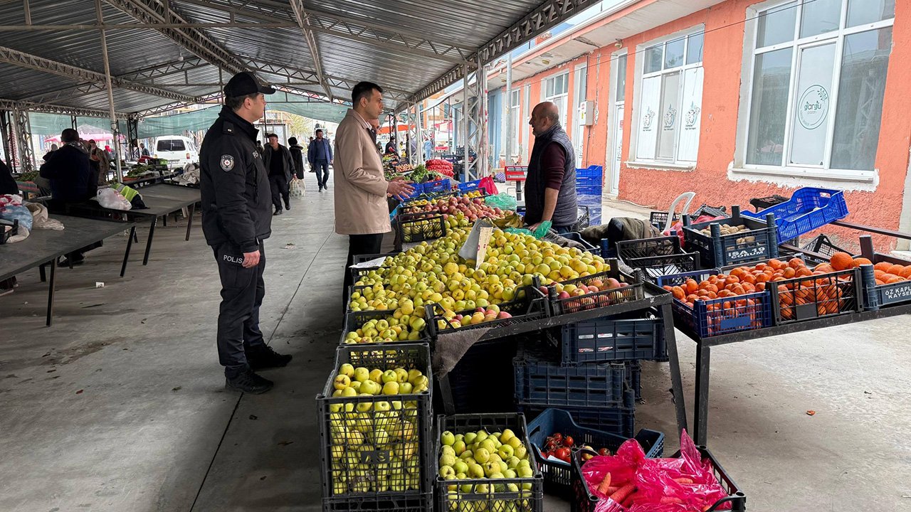 Kaymakampazarziyareti (4)