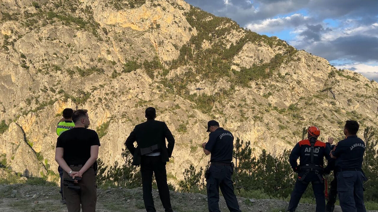 Kargı'da kaybolan vatandaş askeri helikopterle kurtarıldı