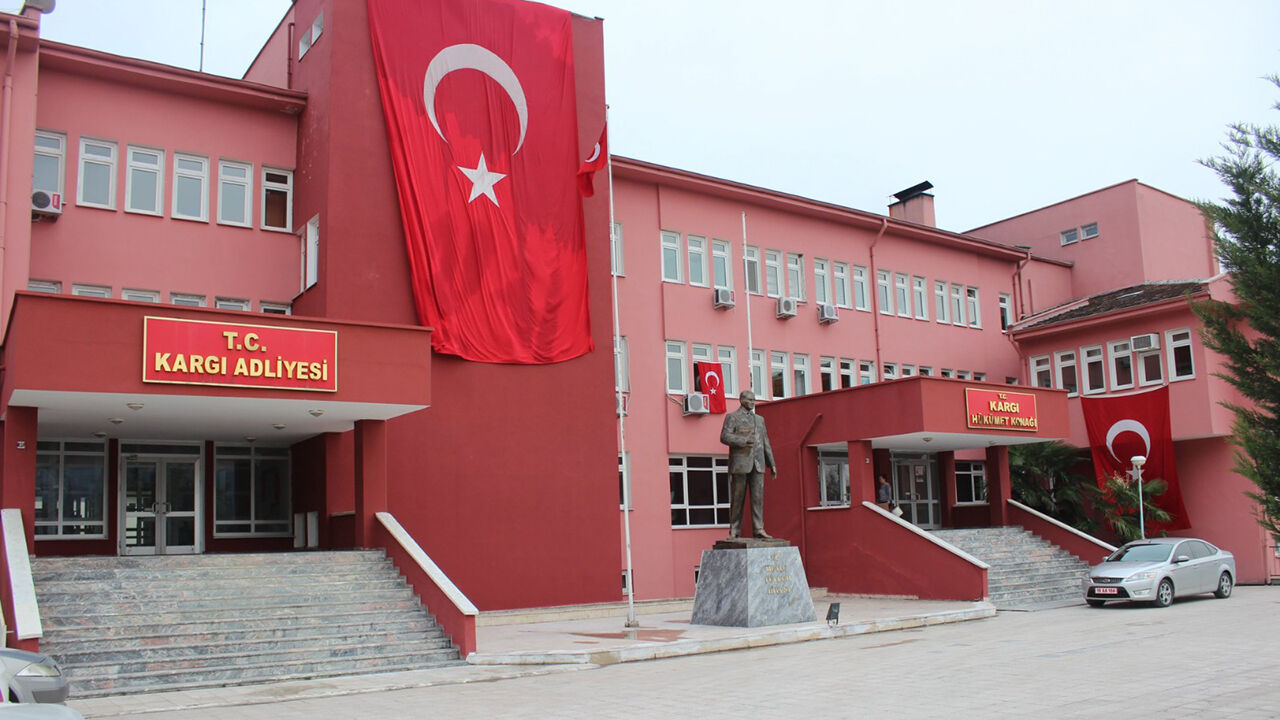 85 YILLIK GÖREV ZİNCİRİ: Kargı'nın yönetiminde iz bıraktılar