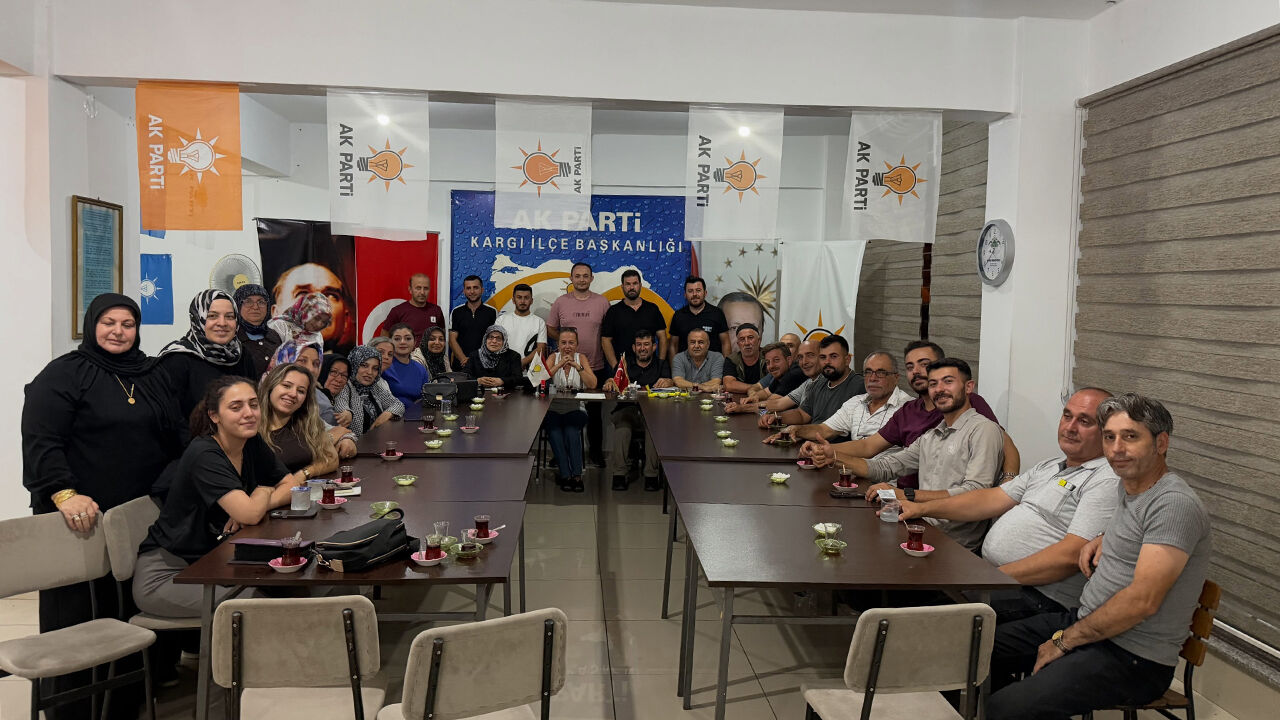 Gülhan Demiral başkanlığında teşkilat toplantısı